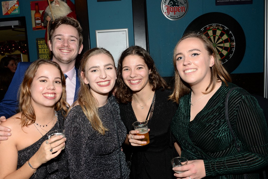 ../Images/Kerstfeest VdG 2019 039.jpg